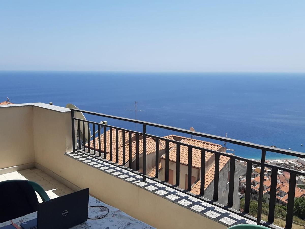 Casa Vacanze Andreana Letojanni Exterior foto