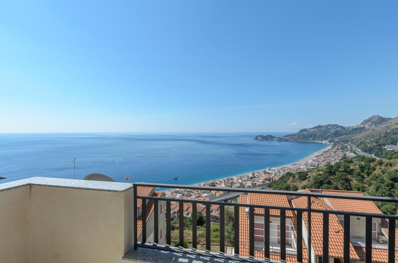 Casa Vacanze Andreana Letojanni Exterior foto